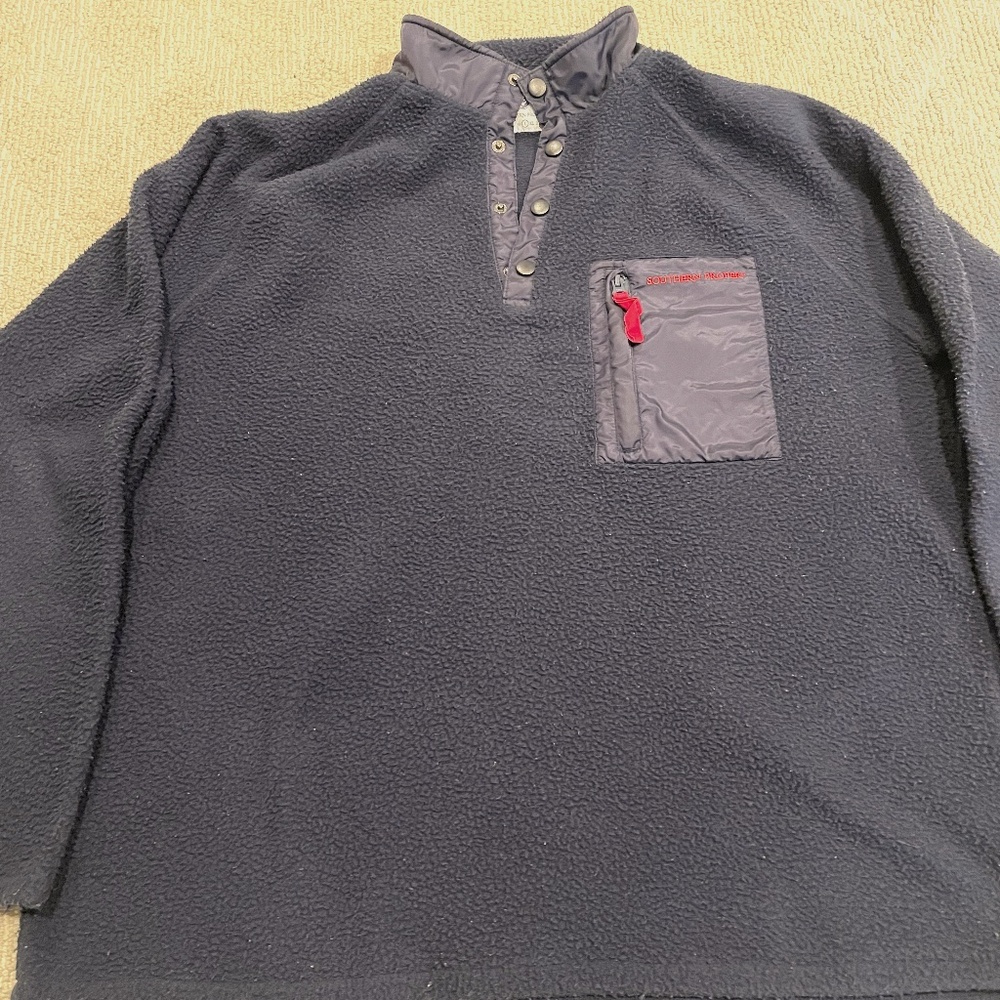 Southern Proper Pullover